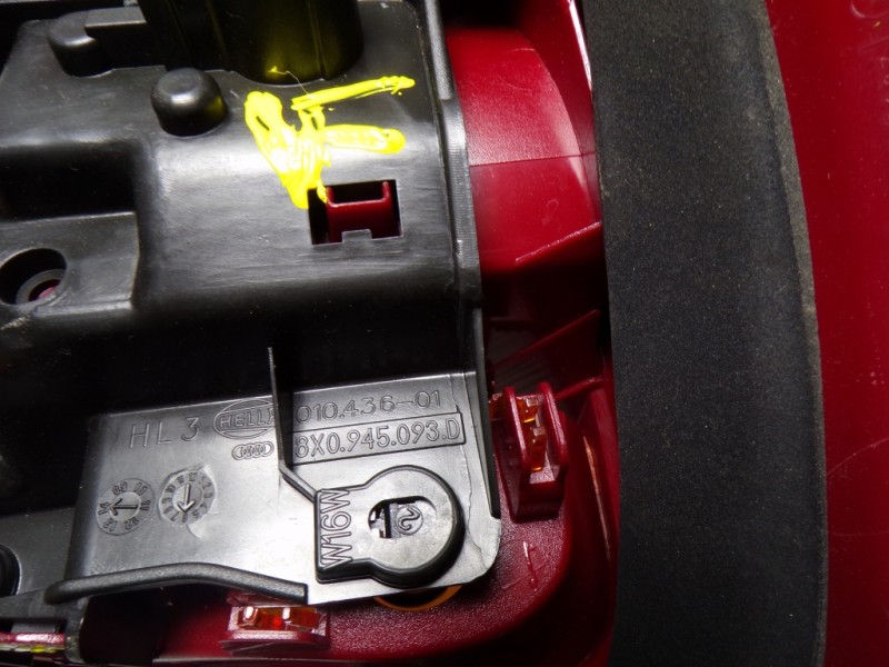 Recambio de piloto trasero izquierdo para audi a1 (8x) 1.6 tdi referencia OEM IAM 8X0945093D 8X0945093D 