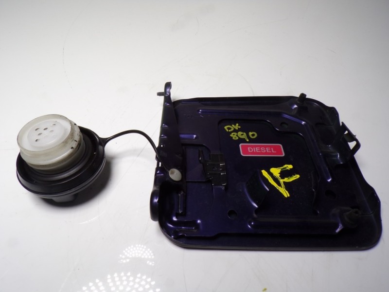 Recambio de tapa combustible para nissan pulsar (c13) 1.5 turbodiesel cat referencia OEM IAM  G88303ZLMA 