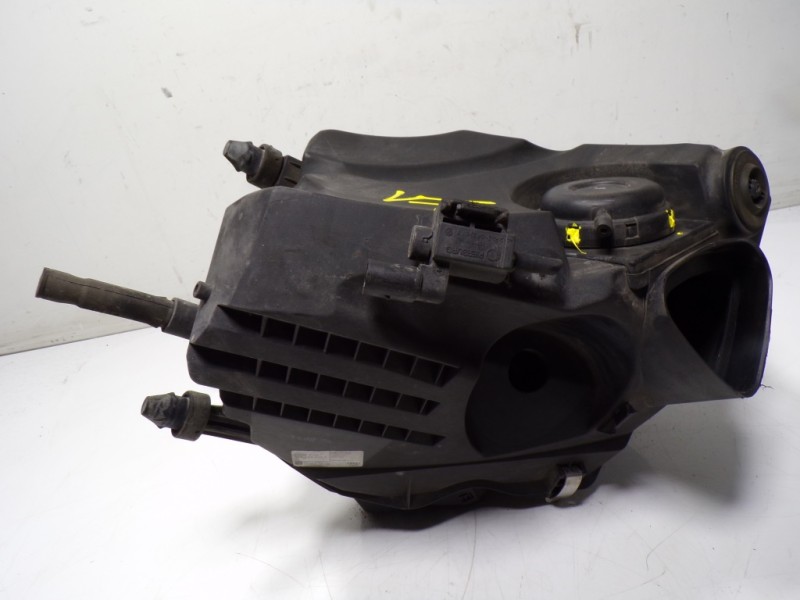 Recambio de filtro aire para audi a6 berlina (4f2) 3.2 fsi quattro referencia OEM IAM 4F0133835F 4F0133837BE 