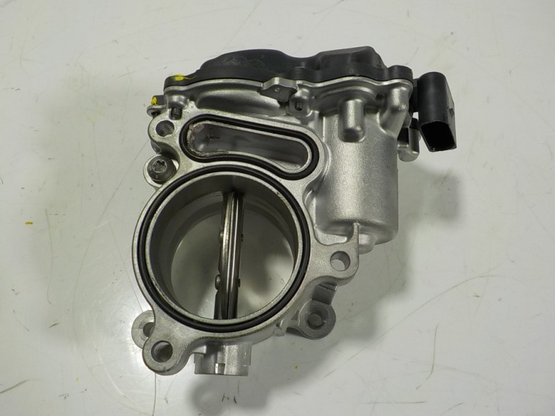 Recambio de caja mariposa para seat leon sportstourer (kl8) style referencia OEM IAM 05L128063E 05L128063E 