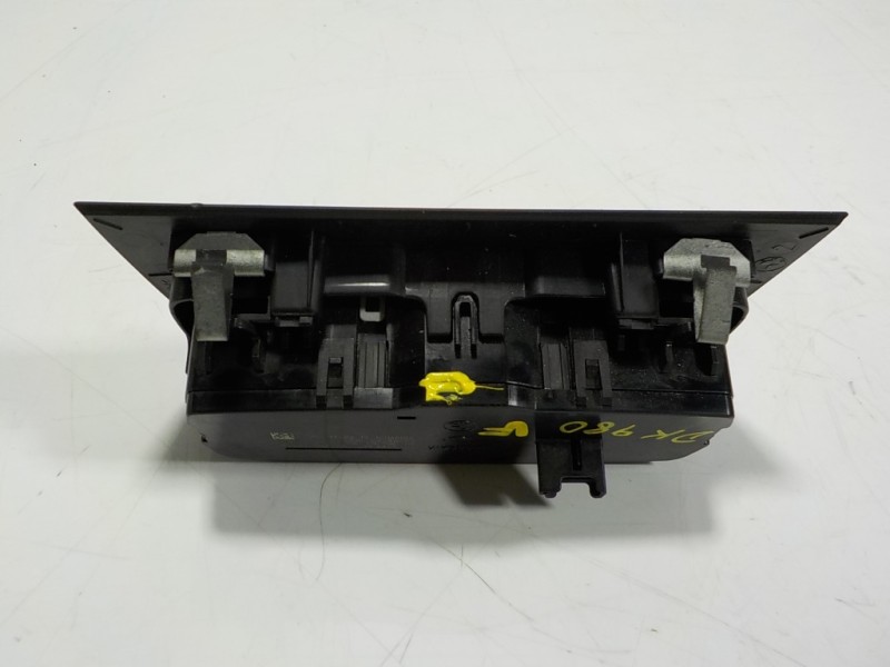 Recambio de mando luces para bmw serie 4 coupe (f32) 2.0 16v turbodiesel referencia OEM IAM 6131926530304 61319265303 