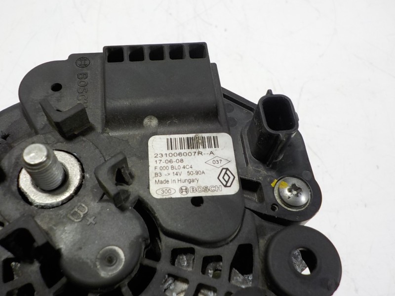 Recambio de alternador para renault clio iv 0.9 tce referencia OEM IAM 231006007R 231002854R 
