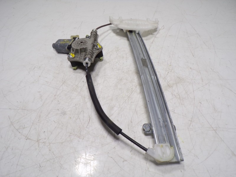 Recambio de elevalunas trasero izquierdo para kia rio (yb) 1.2 cat referencia OEM IAM 83450H8000 83401H8100 
