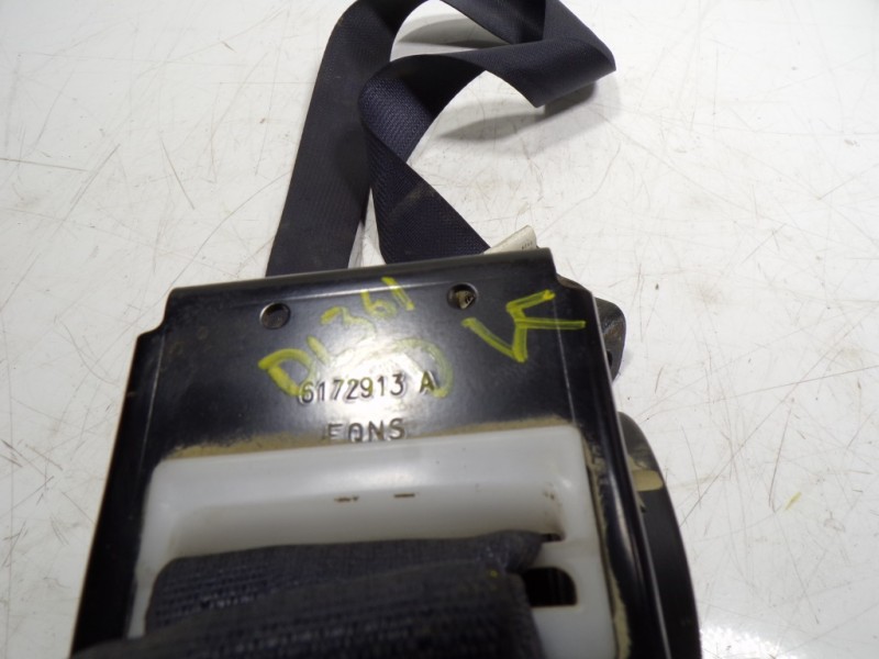 Recambio de cinturon seguridad trasero derecho para mitsubishi asx (ga0w) 1.6 cat referencia OEM IAM 6172913A 7000B446XA 