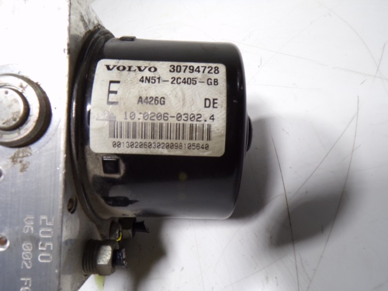 Recambio de abs para volvo c30 2.4 20v diesel referencia OEM IAM 30794730AA 31317379 