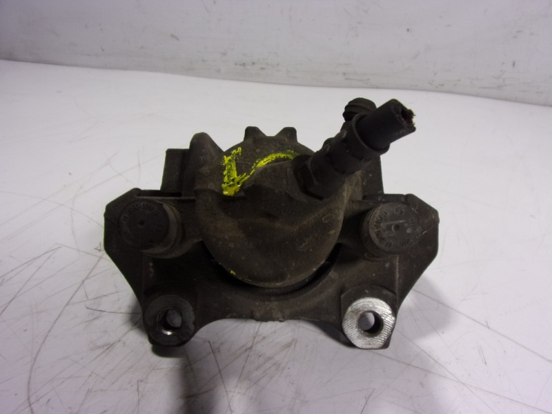Recambio de pinza freno delantera izquierda para renault twingo iii 1.0 sce referencia OEM IAM   