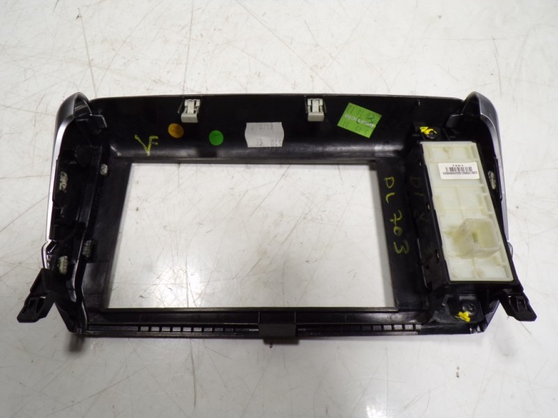 Recambio de modulo electronico para peugeot 208 1.2 12v vti referencia OEM IAM 9673861377 96758773XU 96738995VV