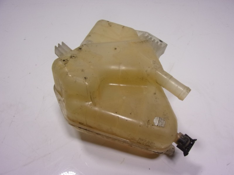 Recambio de deposito expansion para ford ka+ 1.2 ti-vct cat referencia OEM IAM 8V218K218  