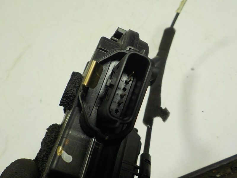 Recambio de cerradura puerta delantera izquierda para renault captur 0.9 tce referencia OEM IAM 805031332R 805031332R 