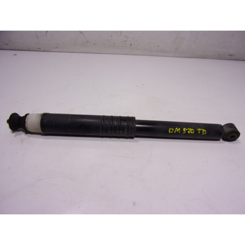 Recambio de amortiguador trasero derecho para renault clio iv 1.5 dci diesel fap referencia OEM IAM   