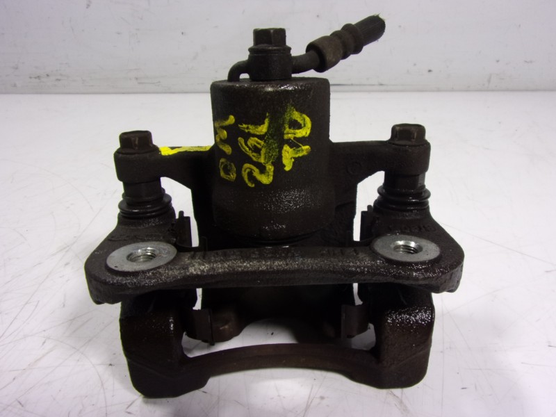 Recambio de pinza freno trasera derecha para hyundai ix35 1.7 crdi cat referencia OEM IAM  583112YA30 