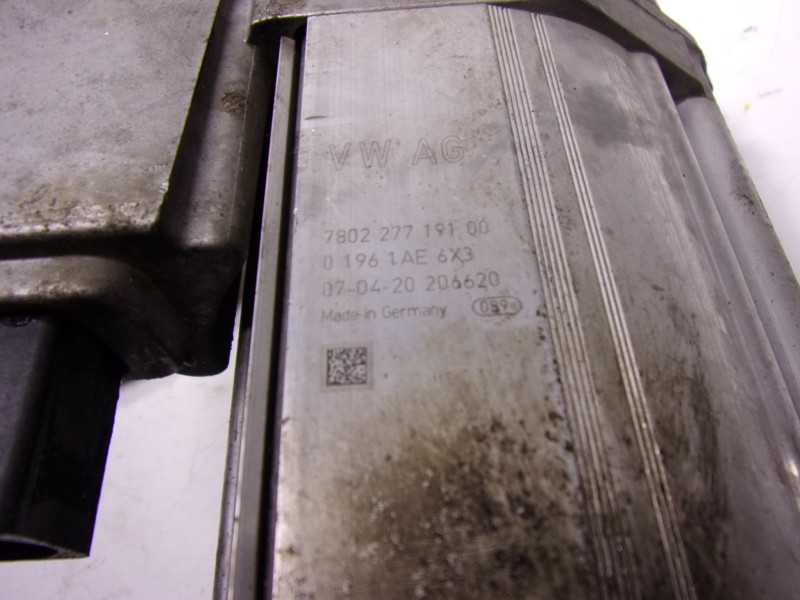 Recambio de modulo electronico para volkswagen golf v berlina (1k1) r32 referencia OEM IAM  1K1423055M 