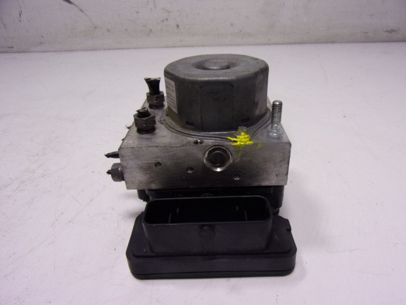 Recambio de abs para peugeot 308 1.2 12v e-thp referencia OEM IAM 9811708480 1613414980 