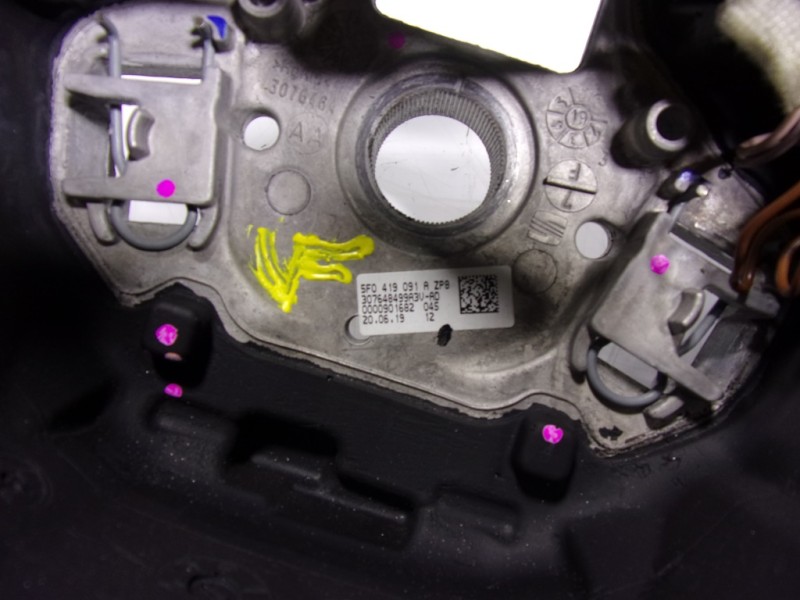 Recambio de volante para seat ibiza (kj1) 1.0 tsi referencia OEM IAM 5F0419091A  