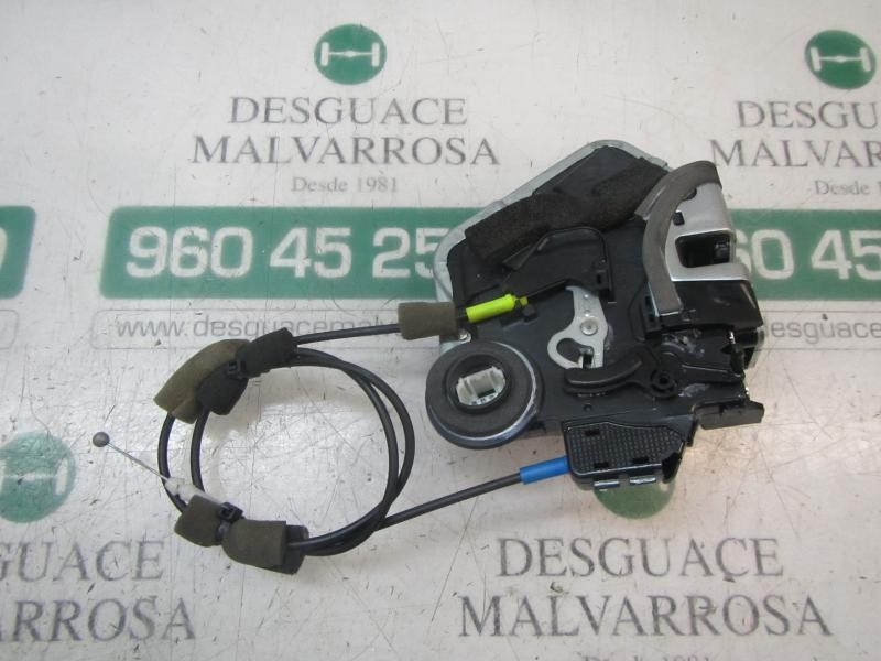 Recambio de cerradura puerta trasera derecha para lexus is200 (ds2/is2) 2.2 d-cat referencia OEM IAM 6905053040  
