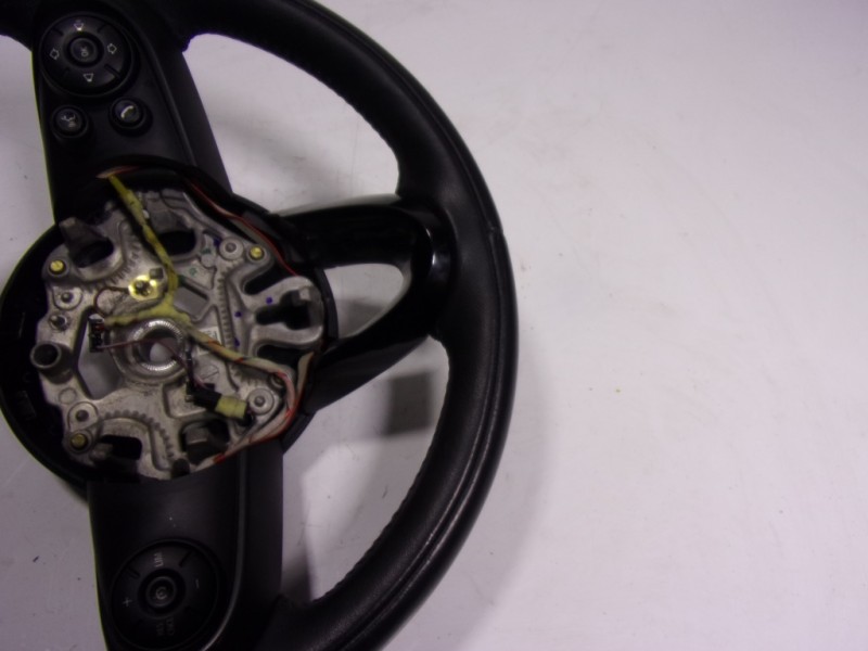 Recambio de volante para mini mini (f56) 1.5 12v turbodiesel referencia OEM IAM 623424300E  