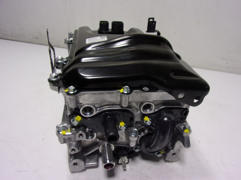 Recambio de convertidor de voltaje para toyota yaris 1.5 vvti hev referencia OEM IAM G920052320  