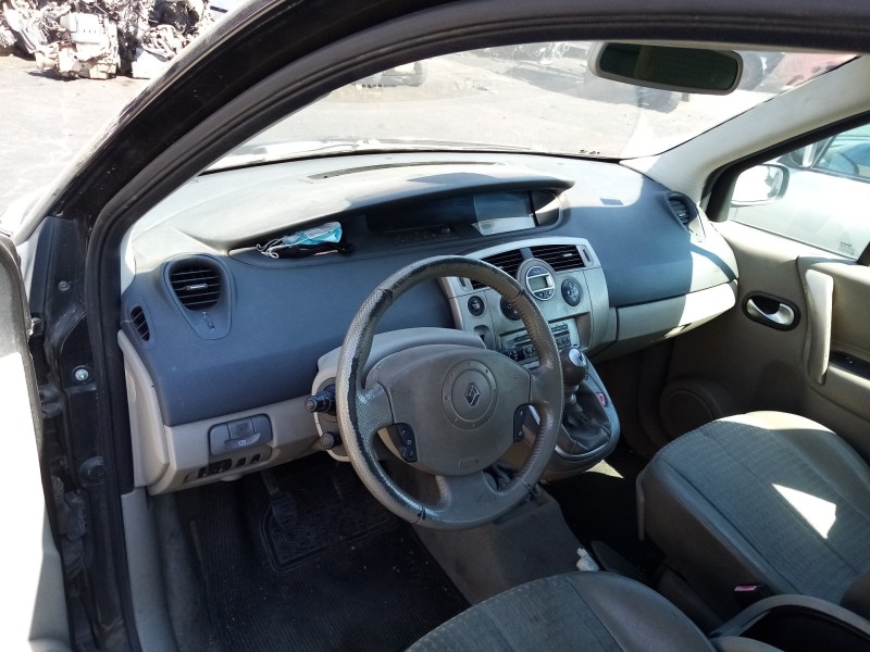 renault scenic ii del año 2004