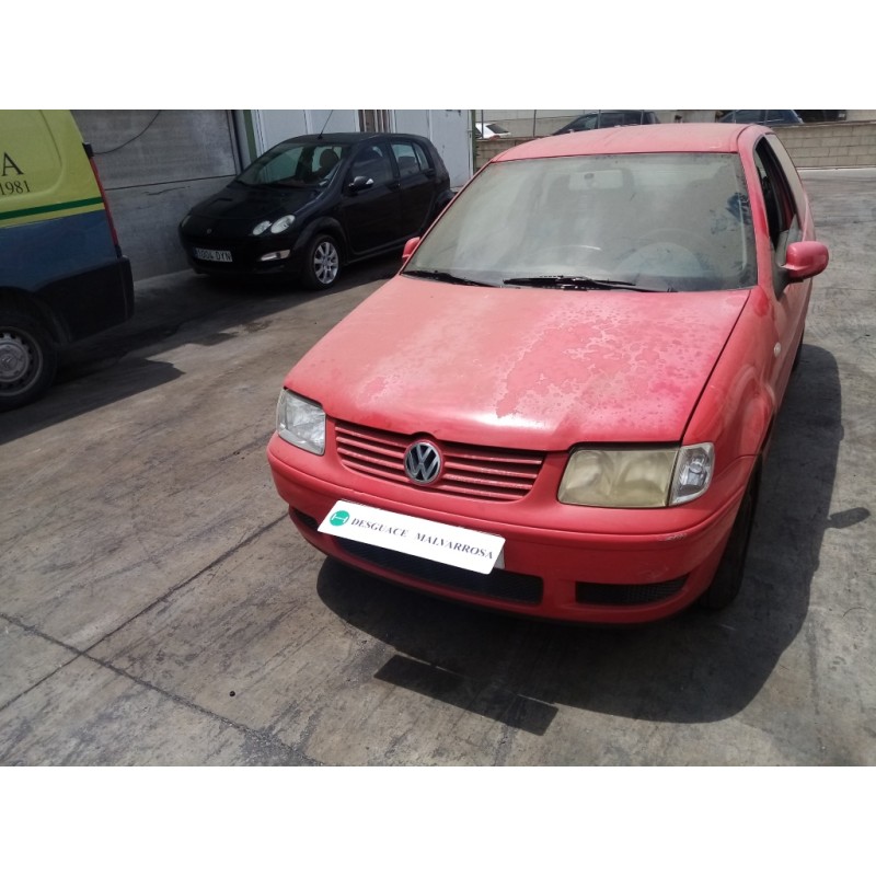 volkswagen polo berlina (6n2) del año 2001