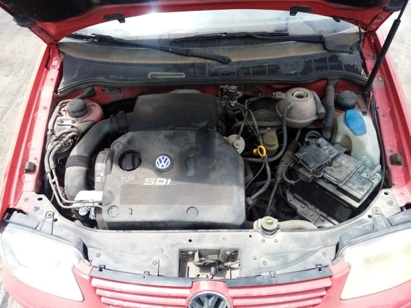 volkswagen polo berlina (6n2) del año 2001