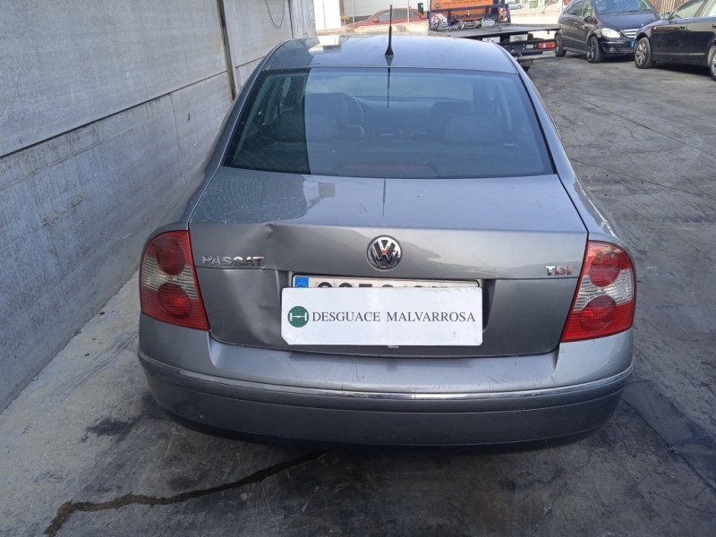 volkswagen passat berlina (3b3) del año 2003