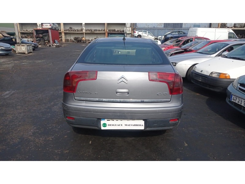 citroën c5 berlina del año 2004