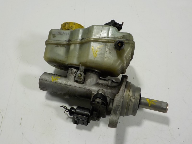 Recambio de bomba freno para seat toledo (kg3) 1.6 tdi referencia OEM IAM 6R1611019D 6R0611301A 