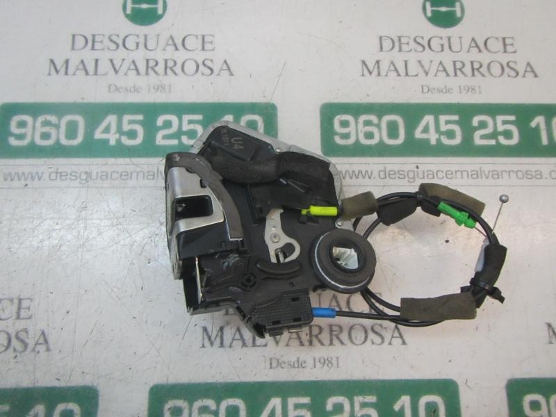 Recambio de cerradura puerta trasera izquierda para lexus is200 (ds2/is2) 2.2 d-cat referencia OEM IAM 6906053040  