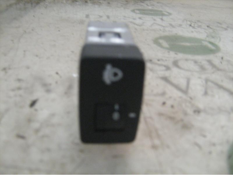 Recambio de modulo electronico para hyundai accent (mc) gls full crdi referencia OEM IAM  933701E000WK 