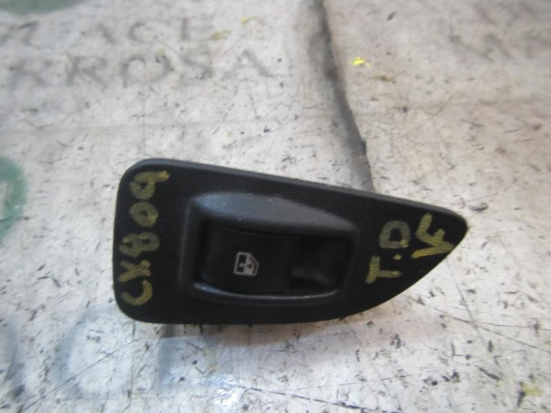 Recambio de mando elevalunas trasero derecho para fiat linea (110) dynamic referencia OEM IAM  735442338 