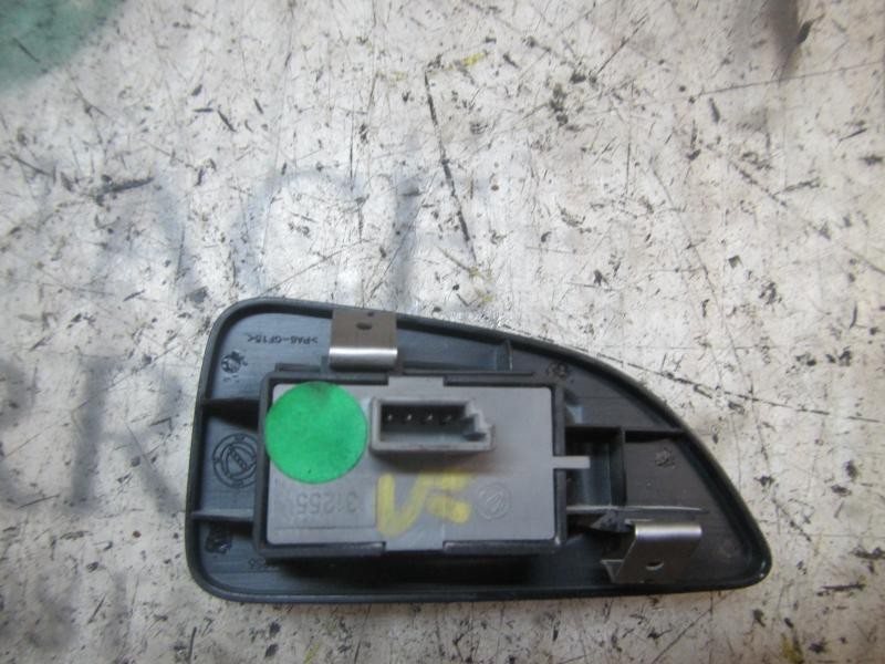 Recambio de mando elevalunas trasero derecho para fiat linea (110) dynamic referencia OEM IAM  735442338 