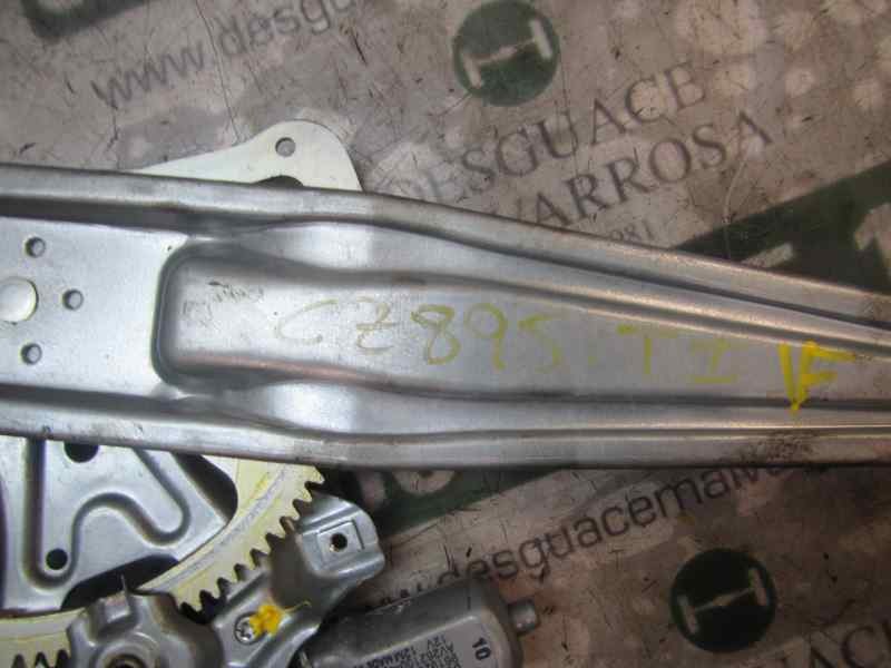 Recambio de elevalunas trasero izquierdo para toyota auris 1.4 turbodiesel cat referencia OEM IAM  6984002390 