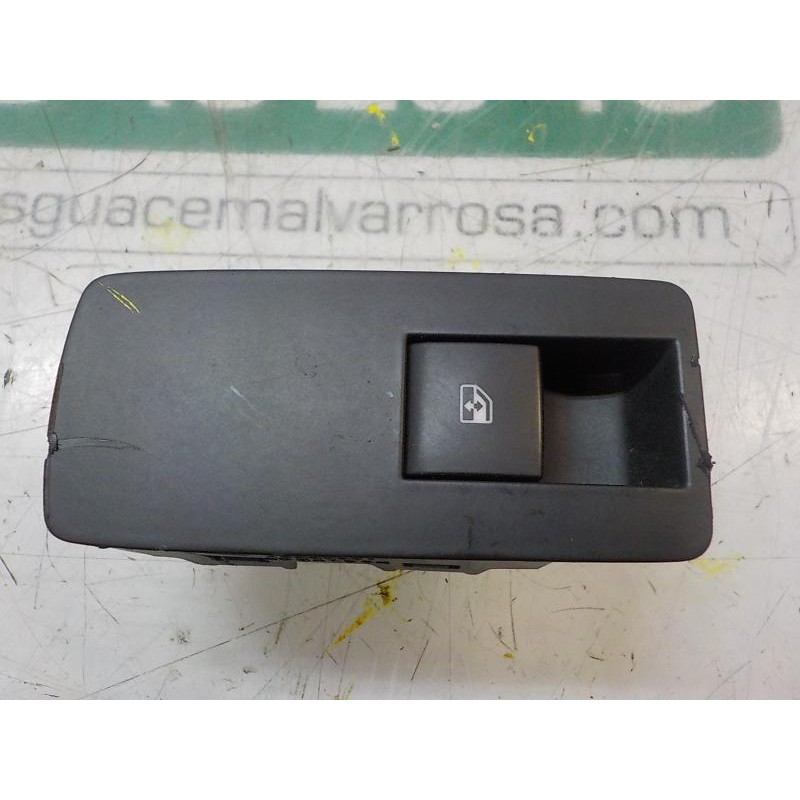 Recambio de mando elevalunas trasero derecho para opel insignia berlina edition referencia OEM IAM 13301888 13301888 