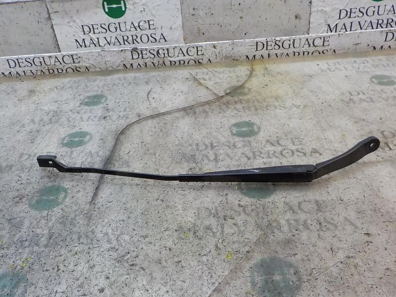 Recambio de brazo limpia delantero izquierdo para citroën c4 lim. 1.6 hdi fap referencia OEM IAM 6429JE  