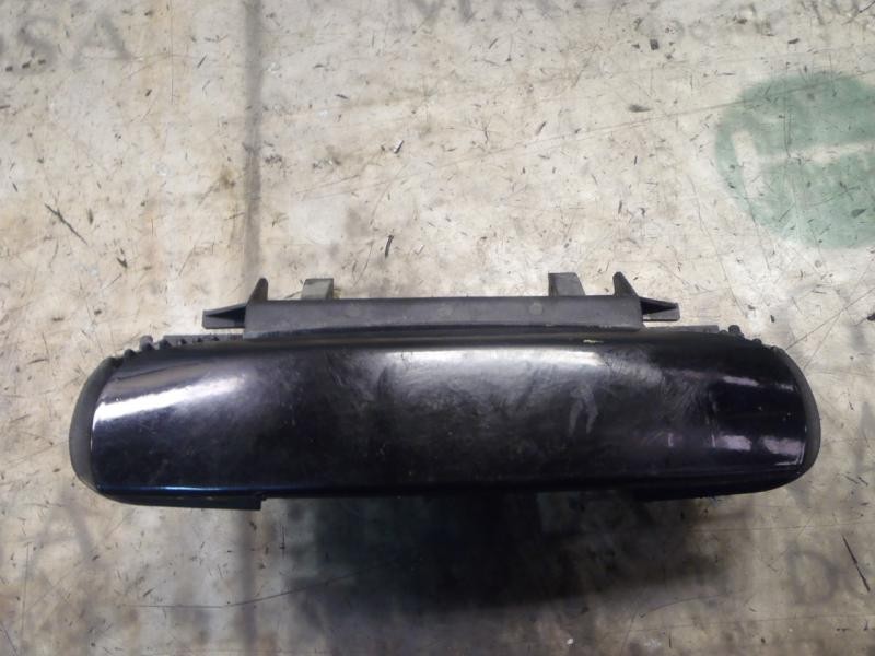 Recambio de maneta exterior delantera derecha para audi a4 berlina (8e) 1.9 tdi (96kw) referencia OEM IAM 8E0839207  