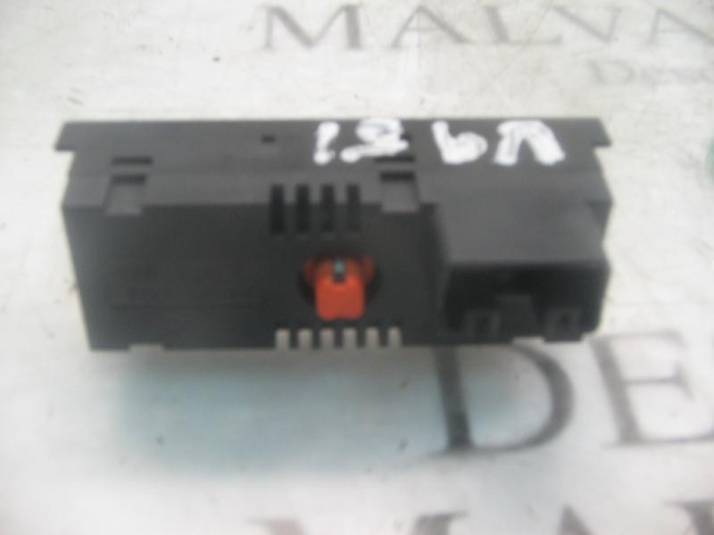 Recambio de mando multifuncion para toyota carina (t19) 1.6 berlina referencia OEM IAM   