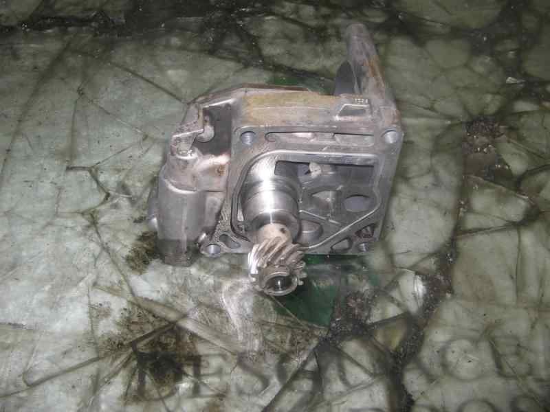 Recambio de bomba aceite para ford fiesta berl./courier 1.8 diesel referencia OEM IAM   