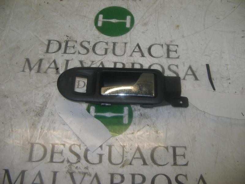 Recambio de maneta interior delantera derecha para volkswagen golf iv berlina (1j1) highline referencia OEM IAM   