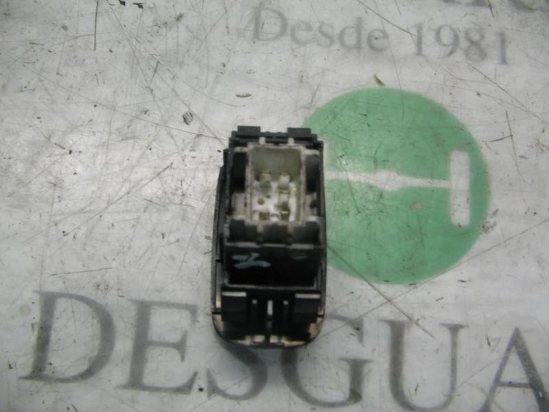 Recambio de mando elevalunas trasero izquierdo para toyota carina (t19) 2.0 berlina referencia OEM IAM   