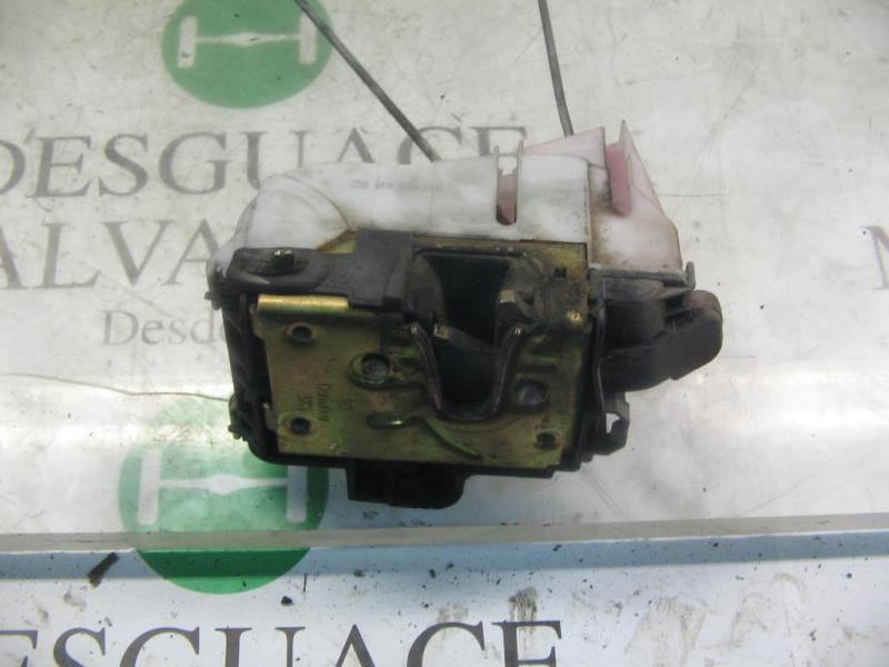 Recambio de cerradura puerta trasera derecha para seat cordoba berlina (6k2) clx referencia OEM IAM   