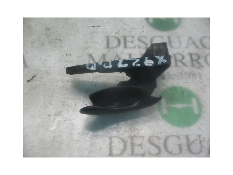 Recambio de maneta interior delantera derecha para fiat brava (182) 1.4 12v sx referencia OEM IAM   