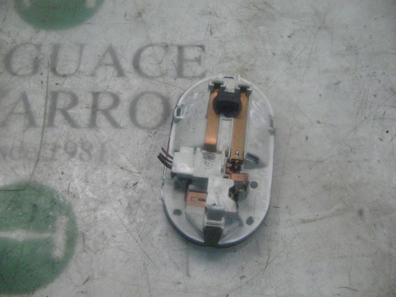 Recambio de piloto interior para renault megane i classic (la0) 1.9 d rn referencia OEM IAM   