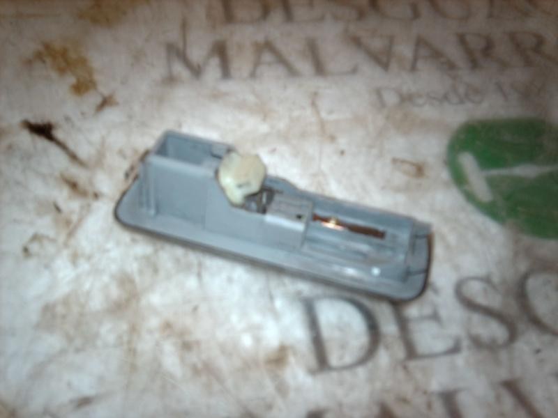 Recambio de piloto interior para citroën xantia berlina 2.0 hdi activa referencia OEM IAM   