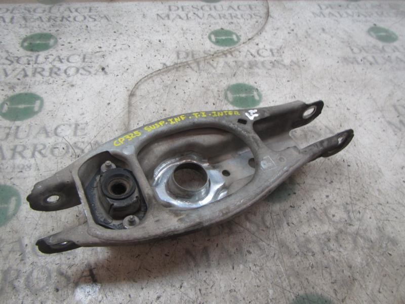 Recambio de brazo suspension inferior trasero izquierdo para bmw serie 1 berlina (e81/e87) 116i referencia OEM IAM 33326772899  