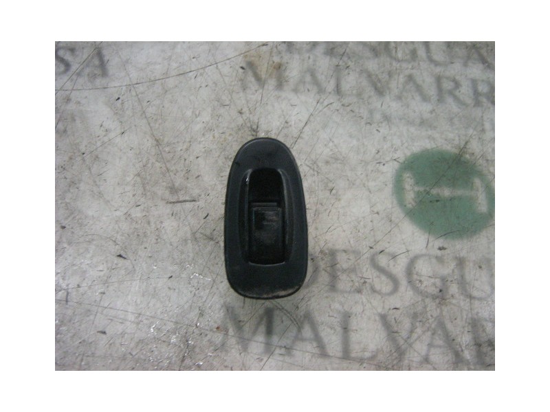 Recambio de mando elevalunas trasero izquierdo para kia sephia ll ls referencia OEM IAM   