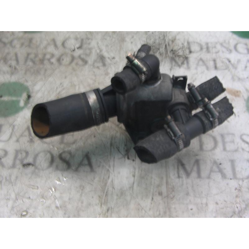 Recambio de termostato para alfa romeo 145 quadrifoglio referencia OEM IAM   