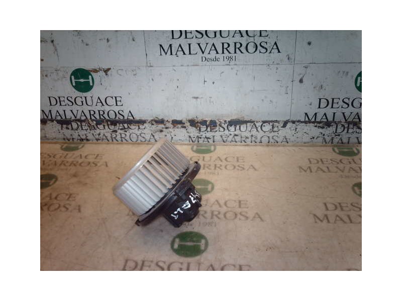 Recambio de motor calefaccion para kia carnival ii 2.9 cdri ex referencia OEM IAM   