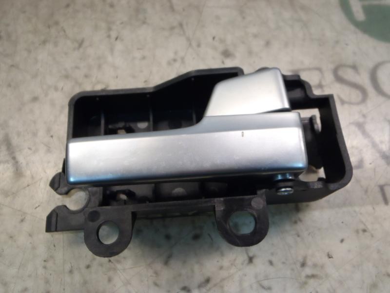 Recambio de maneta interior delantera derecha para ford focus berlina (cap) trend referencia OEM IAM   
