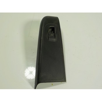 MANDO ELEVALUNAS DELANTERO DERECHO 1746832 