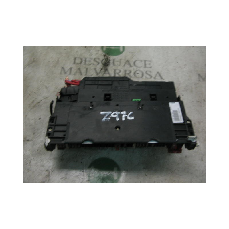 Recambio de caja reles / fusibles para bmw serie 3 berlina (e46) 2.0 16v diesel cat referencia OEM IAM   